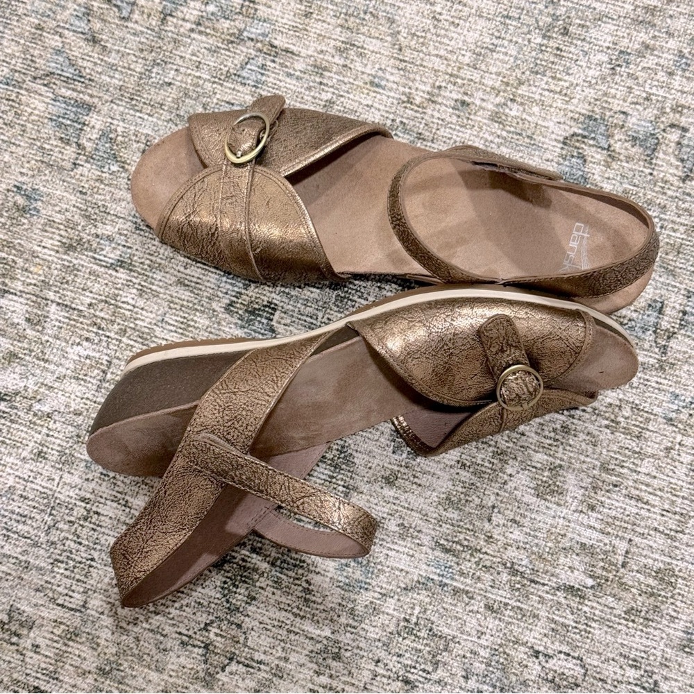 Dansko Rare Woman Sandals Size 41